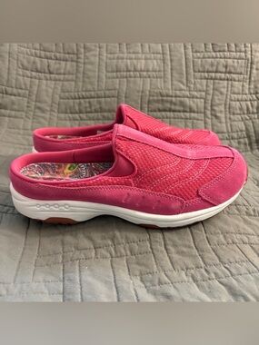 Easy Spirit Shoes Women Size 8.5 M Traveltime Pink Casual Slip On Clogs Suede